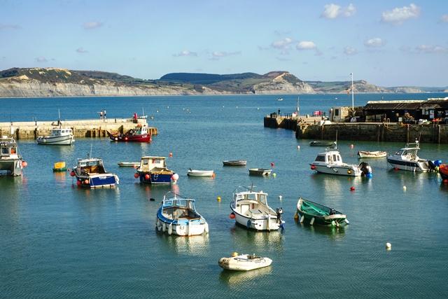 O0001254 lyme regis